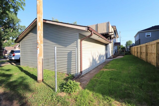 1503 St Lawrence Ave, Beloit, WI 53511 - view of side of property