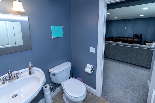 N165W20576 Berry Patch Rd Unit 702, Jackson, WI 53037 - bathroom with a sink and recessed lighting
