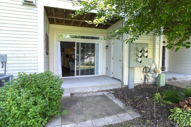 N165W20576 Berry Patch Rd Unit 702, Jackson, WI 53037 - entrance to property