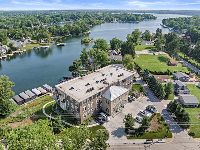 N52W35002 Lake Dr Unit 302, Okauchee, WI 53069 - drone / aerial view of a large body of water