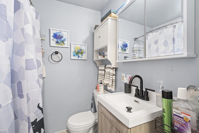 1329 Central St, Oshkosh, WI 54901 - full bathroom with vanity and curtained shower