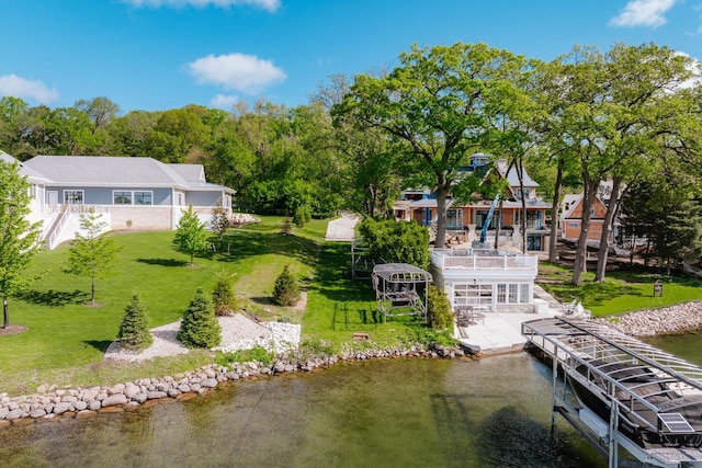 W296N2978 Franciscan Rd, Pewaukee, WI 53072 - view of subject property with a large body of water