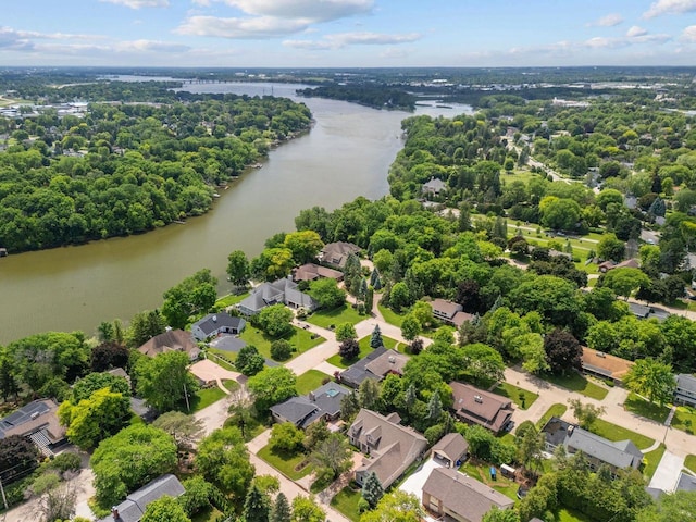 1824 W Reid Dr, Appleton, WI 54914 - aerial perspective of suburban area featuring a large body of water