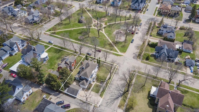 195 E Park Ave, Berlin, WI 54923 - aerial view of property and surrounding area with nearby suburban area and property boundaries highlighted