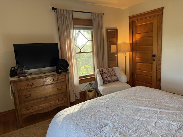 2505 Robinsdale Ave, La Crosse, WI 54601 - bedroom with wood finished floors