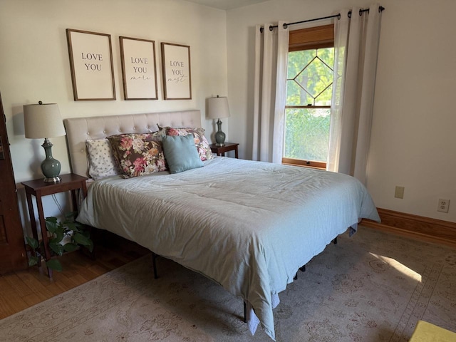 2505 Robinsdale Ave, La Crosse, WI 54601 - bedroom with wood finished floors and baseboards