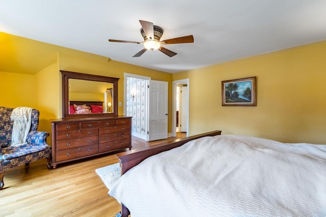 918 Fulton St, Wausau, WI 54403 - bedroom with wood finished floors and ceiling fan