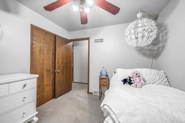 1450 Weber Ct, Hartland, WI 53029 - bedroom featuring light colored carpet and a ceiling fan