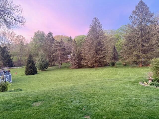 W254S6620 Ridge Rd, Waukesha, WI 53189 - view of grassy yard