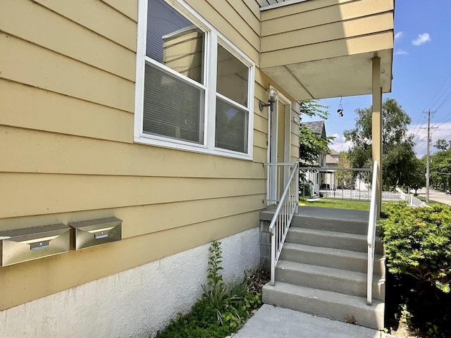 1920 N 7th St, Sheboygan, WI 53081 - doorway to property
