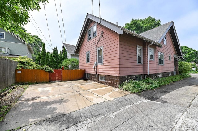 3508 N Cramer St, Shorewood, WI 53211