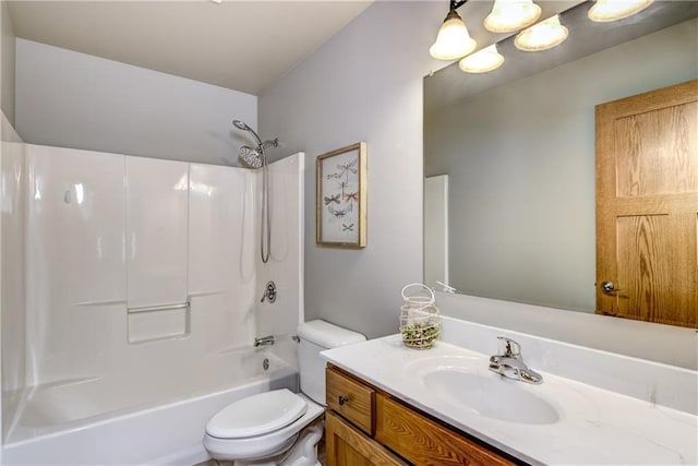 1814 Lynnette Ct, Eau Claire, WI 54703 - full bath with vanity and shower / bath combination