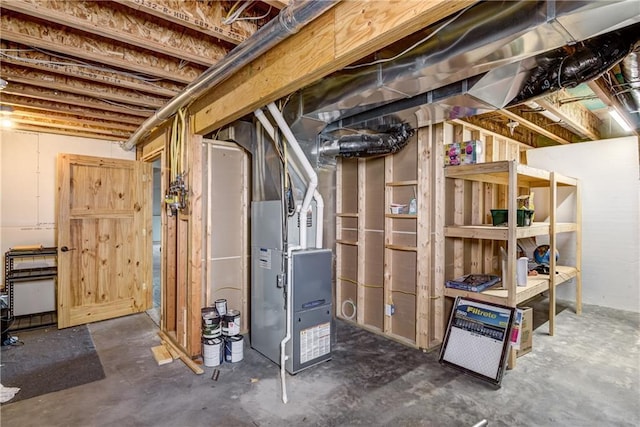 1814 Lynnette Ct, Eau Claire, WI 54703 - unfinished below grade area featuring heating unit