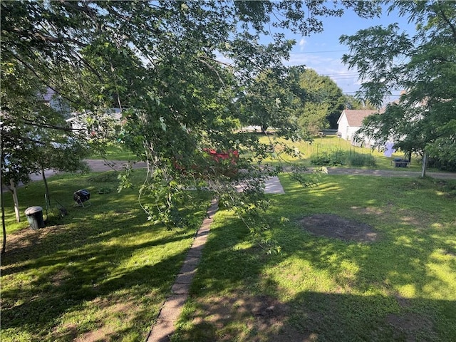 15 S Culver St, Chippewa Falls, WI 54729 - view of green lawn