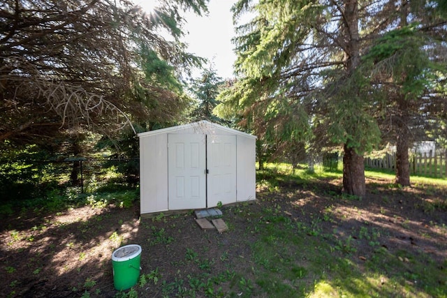 851 Hennessy St, Oshkosh, WI 54904 - view of shed
