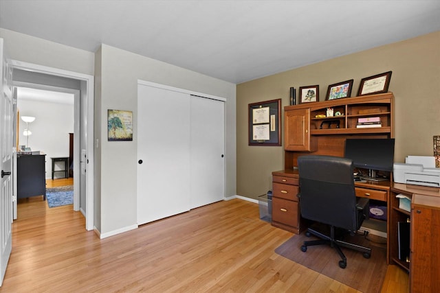 6196 N River Trail Dr, Milwaukee, WI 53225 - office space with light wood finished floors and baseboards