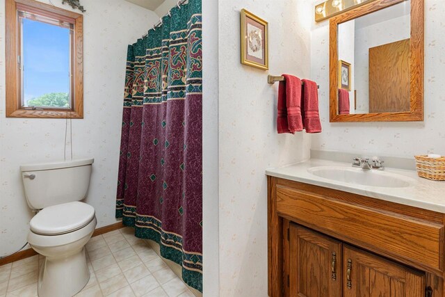 1334 W Cloverdale Dr, Appleton, WI 54914 - full bathroom with vanity, wallpapered walls, and curtained shower
