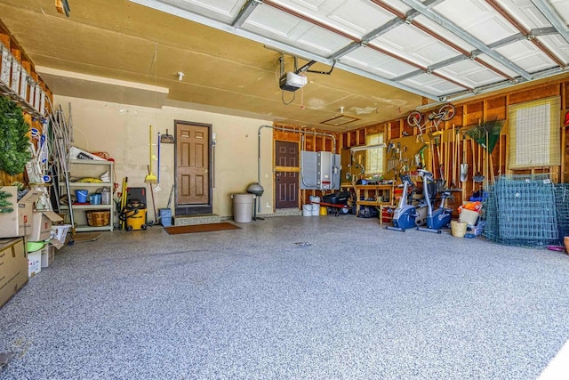 1334 W Cloverdale Dr, Appleton, WI 54914 - garage with a garage door opener
