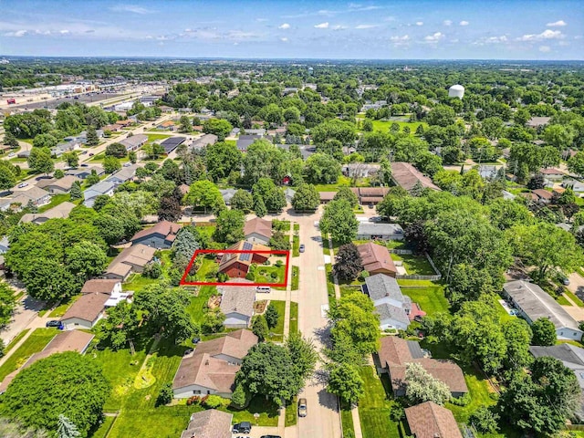 1334 W Cloverdale Dr, Appleton, WI 54914 - aerial view of residential area with property parcel outlined
