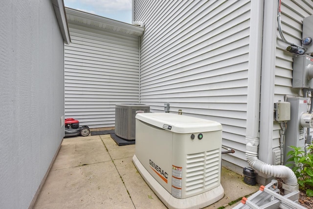 847 Chisholm Ln, Port Washington, WI 53074 - exterior view of a power unit and a central air condition unit