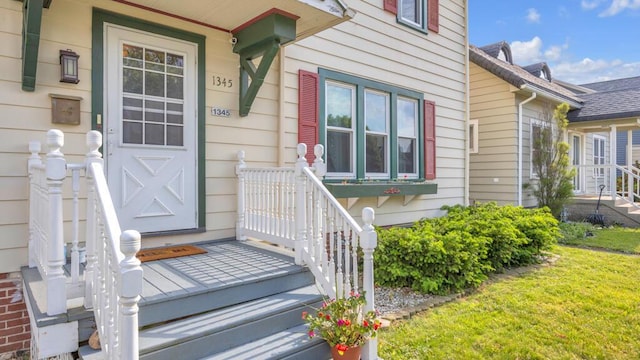 1345 Annie Ct, Sheboygan, WI 53083 - property entrance with a lawn