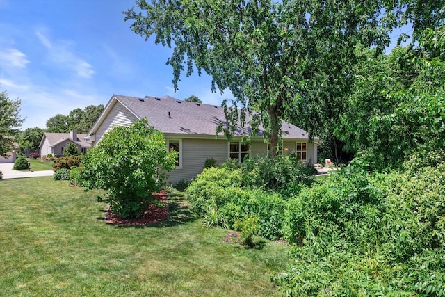 10724 S Christina Ct, Oak Creek, WI 53154 - view of side of property with a yard