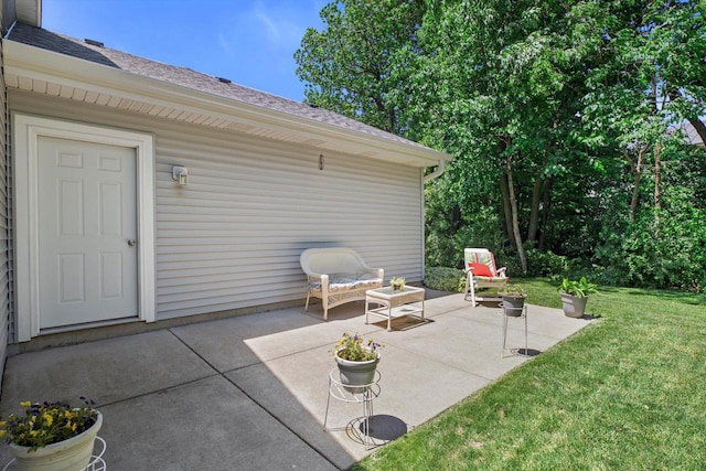 10724 S Christina Ct, Oak Creek, WI 53154 - view of patio