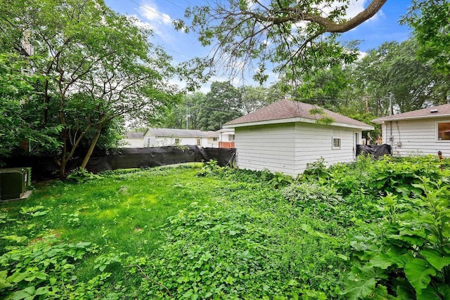 3613 Spenser Ln, Madison, WI 53704 - view of yard