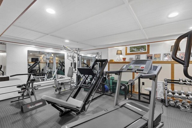 4350 S US Highway 45, Oshkosh, WI 54902 - gym featuring recessed lighting