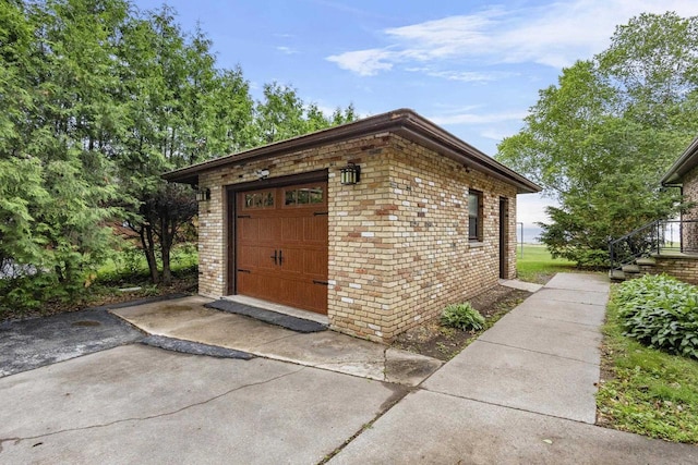 4350 S US Highway 45, Oshkosh, WI 54902 - garage with asphalt driveway