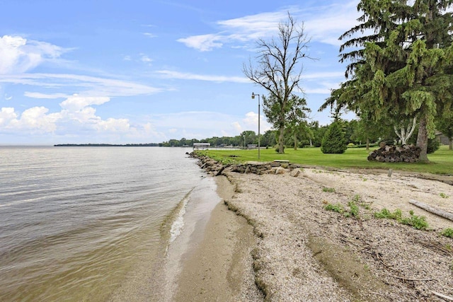 4350 S US Highway 45, Oshkosh, WI 54902 - water view