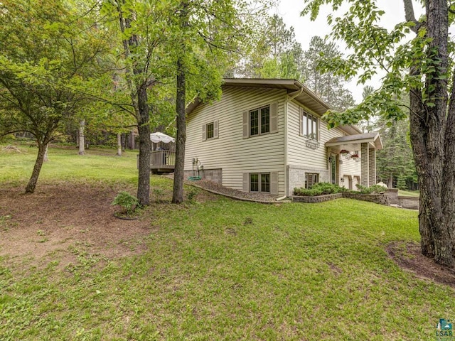 10811 S Patterson Rd, Solon Springs, WI 54873 - view of side of property with a yard