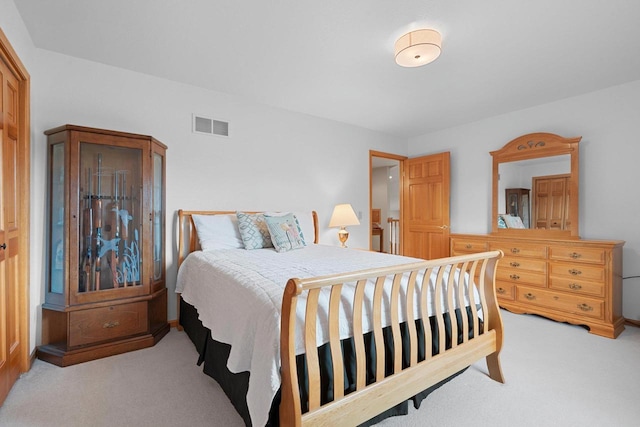 5330 Deer Trail Ln, Sheboygan, WI 53083 - bedroom featuring carpet flooring