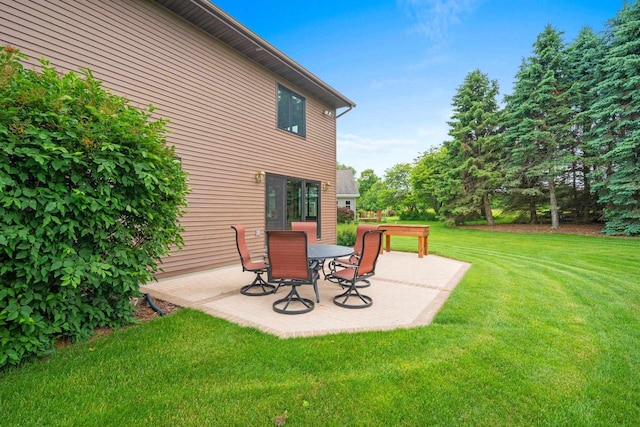 5330 Deer Trail Ln, Sheboygan, WI 53083 - view of green lawn with a patio