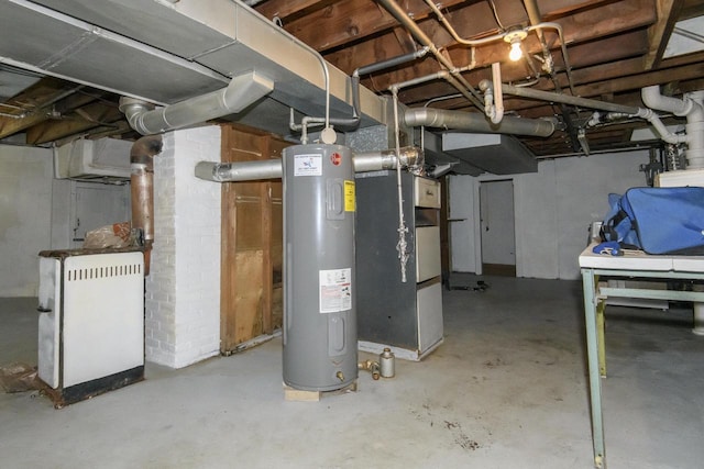 3940 N 64th St, Milwaukee, WI 53216 - unfinished basement featuring electric water heater