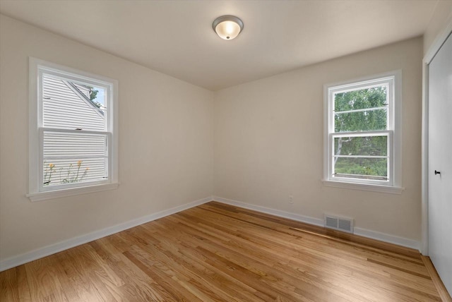 819 W Melin St, St, Port Washington, WI 53074