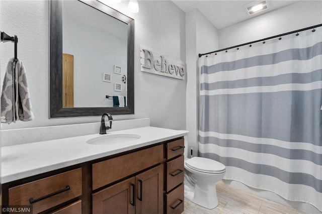 3735 Crest Ridge Ct, Eau Claire, WI 54701 - bathroom with vanity and curtained shower