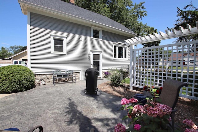 1515 Rugby St, Oshkosh, WI 54902 - view of patio