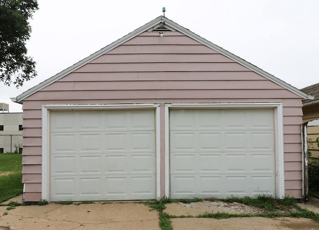 322 E N Ave, Little Chute, WI 54140 - view of garage
