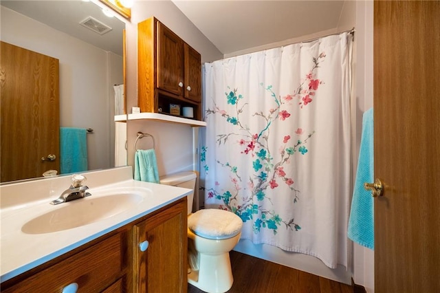 3950 Boardwalk St, Eau Claire, WI 54701 - full bath featuring vanity and wood finished floors