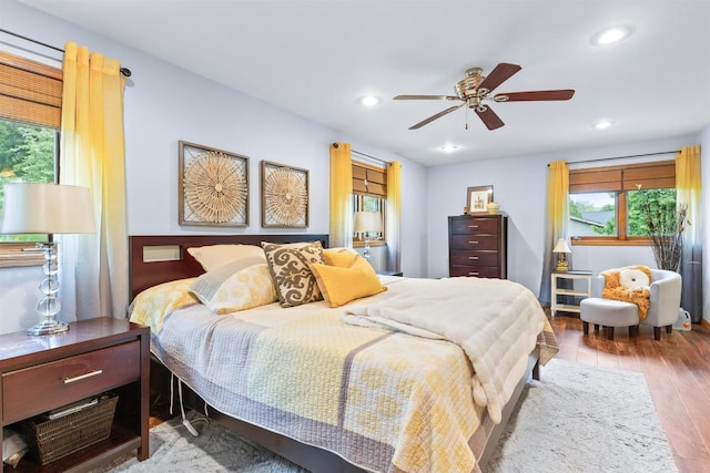 2570 Country Meadow Ct, Green Bay, WI 54313 - bedroom with wood finished floors, recessed lighting, and ceiling fan