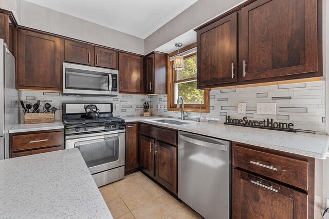1514 S Sunny Slope Rd, New Berlin, WI 53151