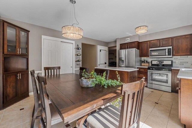 1514 S Sunny Slope Rd, New Berlin, WI 53151