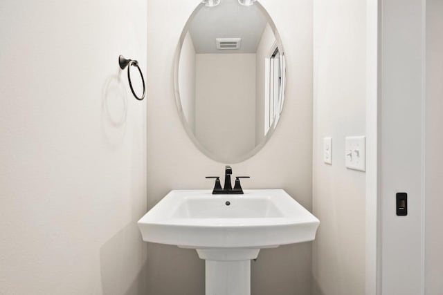 N6220 Blarney Stone Dr Unit 53, Albany, WI 53520 - view of bathroom