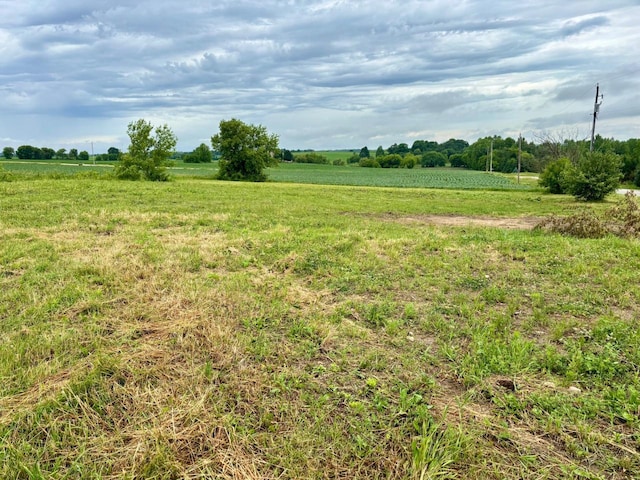 7087 Nenno Rd, Allenton, WI 53002