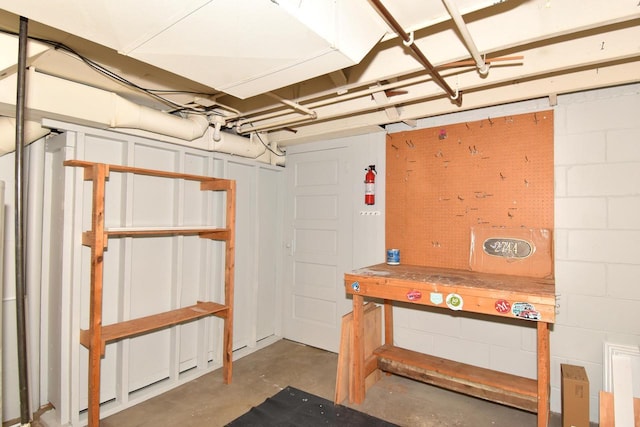 2744 N Lefeber Ave, Wauwatosa, WI 53210 - unfinished below grade area with concrete block wall