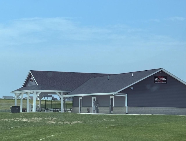 520 Bayberry Ln, Slinger, WI 53086 - view of home's community with a gazebo