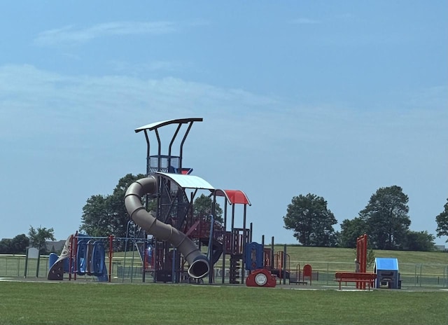 520 Bayberry Ln, Slinger, WI 53086 - view of community jungle gym