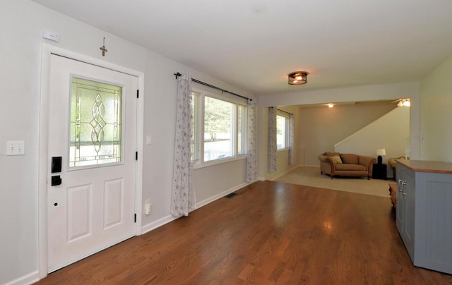 11811 213th Ave, Bristol, WI 53104 - foyer entrance with wood finished floors and baseboards