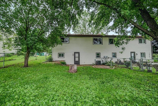 5716 Sauk Ln, Mcfarland, WI 53558 - back of house featuring a fenced backyard